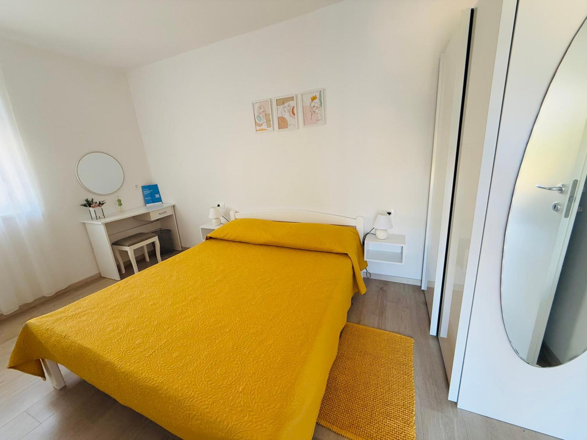Apartment Erika - For 2 Near The Beach Póla Kültér fotó